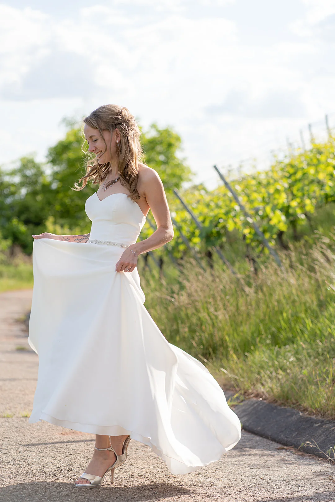 bridal portrait outdoors